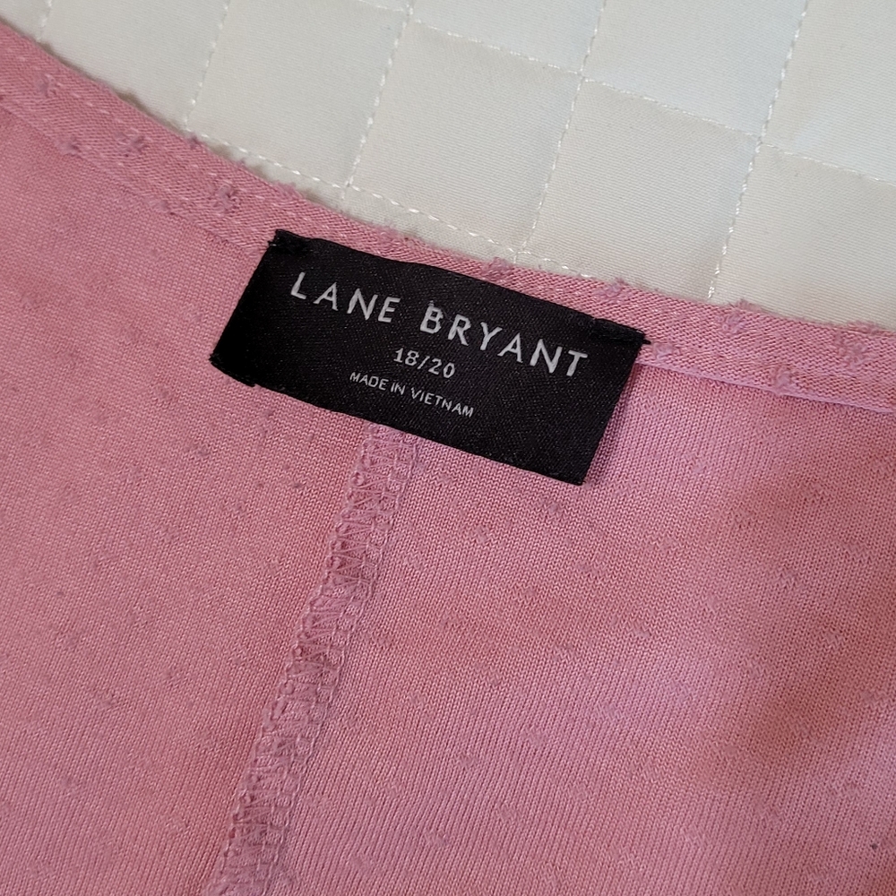 Lane Bryant Pink V-Neck blouse, Sz 18/20, GUC - Picture 4 of 8